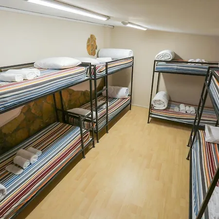 The Macan Albergue *