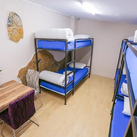 The Macan Κωνσταντινούπολη